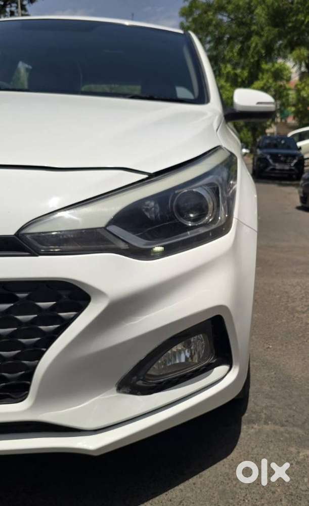 Hyundai Elite I20 Asta Option, 2018, Petrol