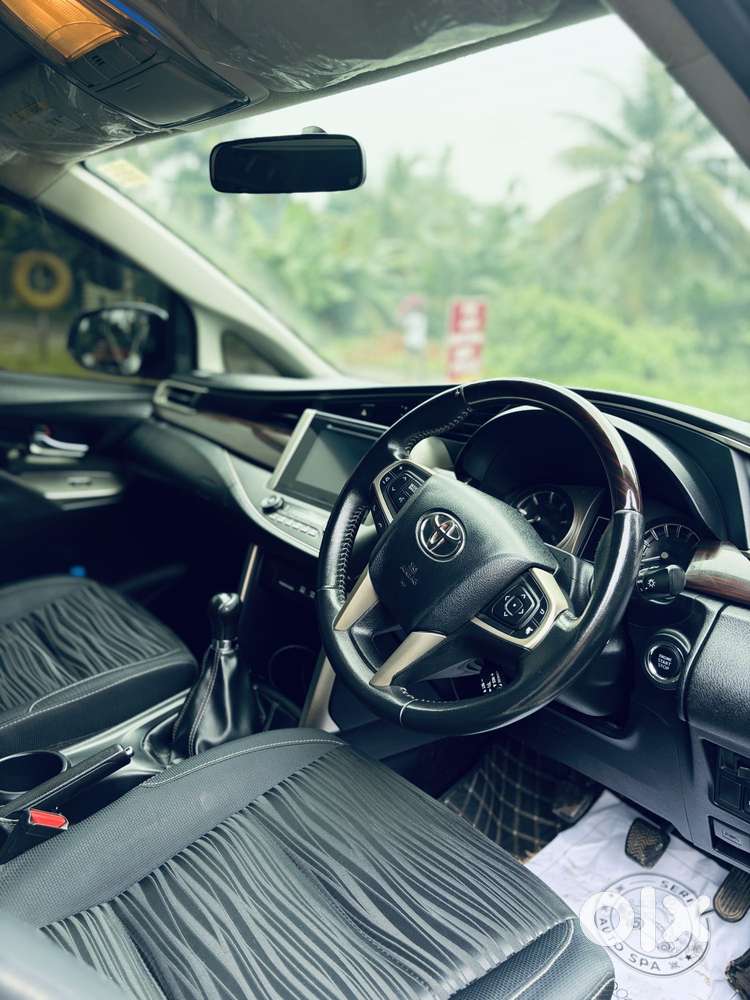 Toyota Innova Crysta 2.4 V 7 Str, 2019, Diesel