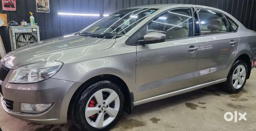 Skoda Rapid 2016 Diesel Auto Top Model