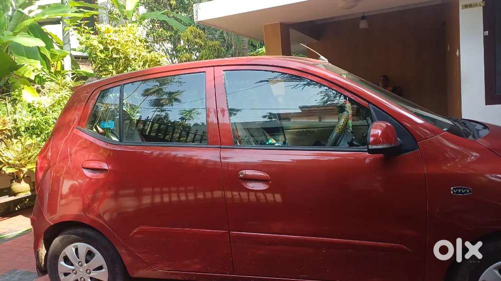 Hyundai I10 2012 Petrol 72000 Km Driven