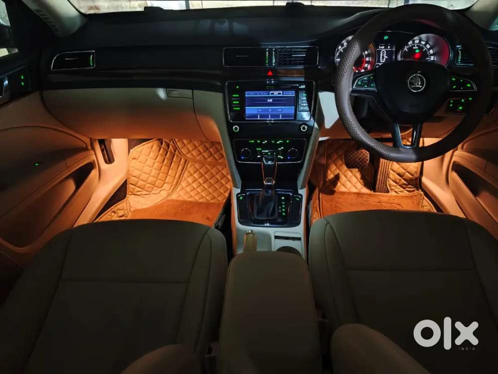 Skoda Superb 2014 Diesel Well Maintained