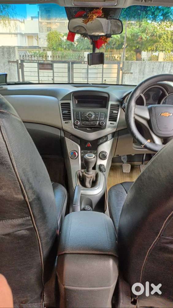 Chevrolet Cruze Ltz 2010 Mt Showroom Condition