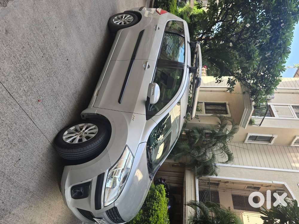 Maruti Ertiga 2012, Petrol, Manual