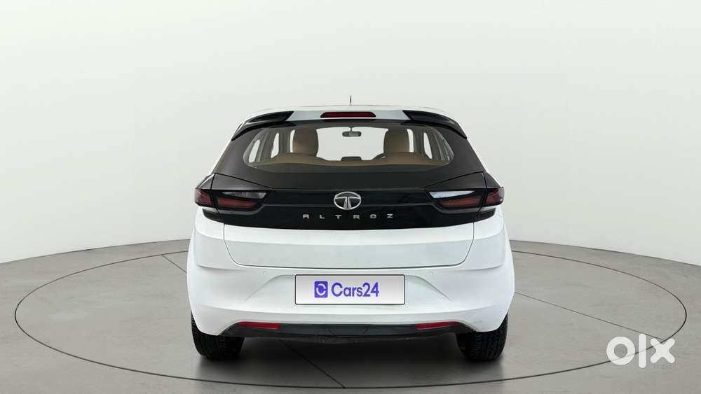 Tata Altroz 1.2 Xm Plus, 2021, Petrol