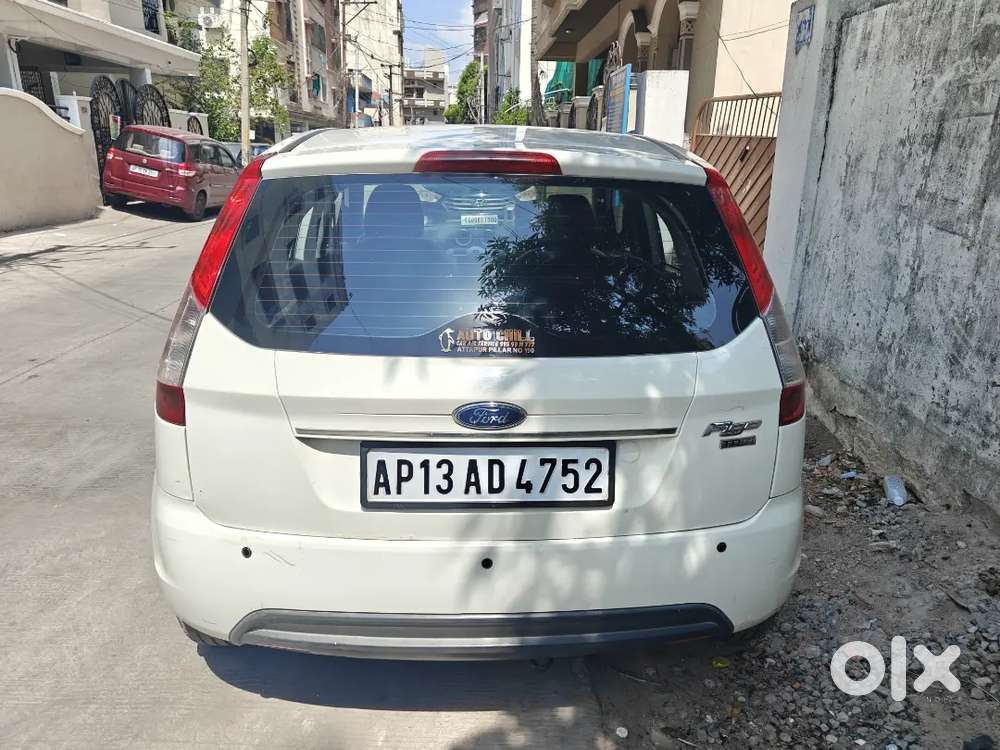 Ford Figo 2012 Diesel 72000 Km Driven