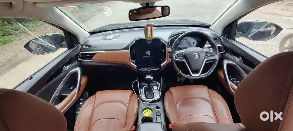 Mg Hector Plus 1.5 Sharp Turbo Cvt 6 Str, 2022, Petrol