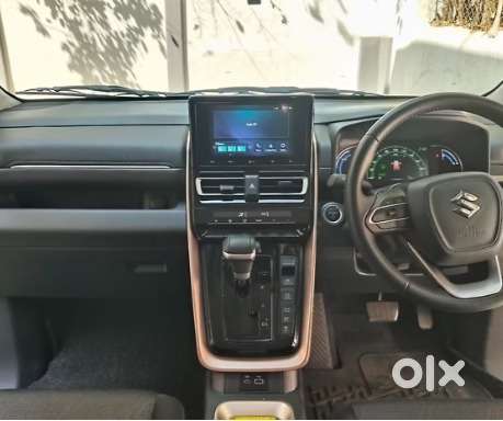 Maruti Suzuki Invicto Zeta Plus 7str, 2023, Electric