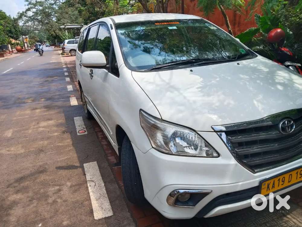 Toyota Innova 2011 Diesel 440000 Km Driven