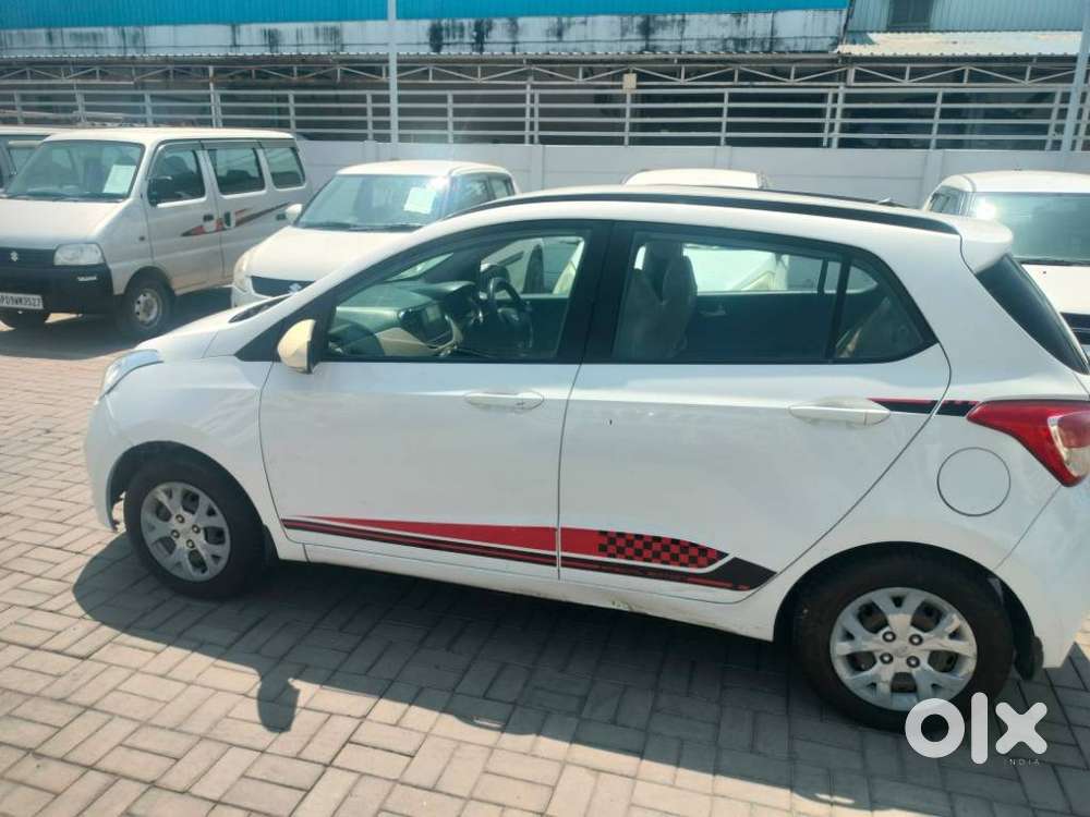 Hyundai Grand I10 2016-2017 Sportz Celebration Edition, 2016, Cng & ..