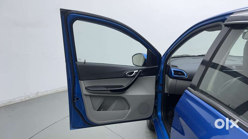 Tata Tiago Xza Plus, 2019, Petrol