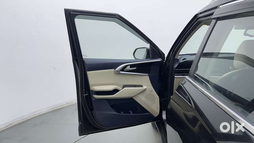 Kia Carens 1.5 Luxury Plus Diesel 6 Str, 2022, Diesel