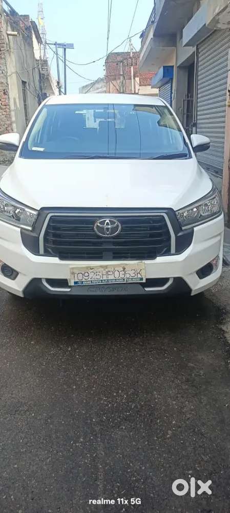 Toyota Innova Crysta 2026 1st