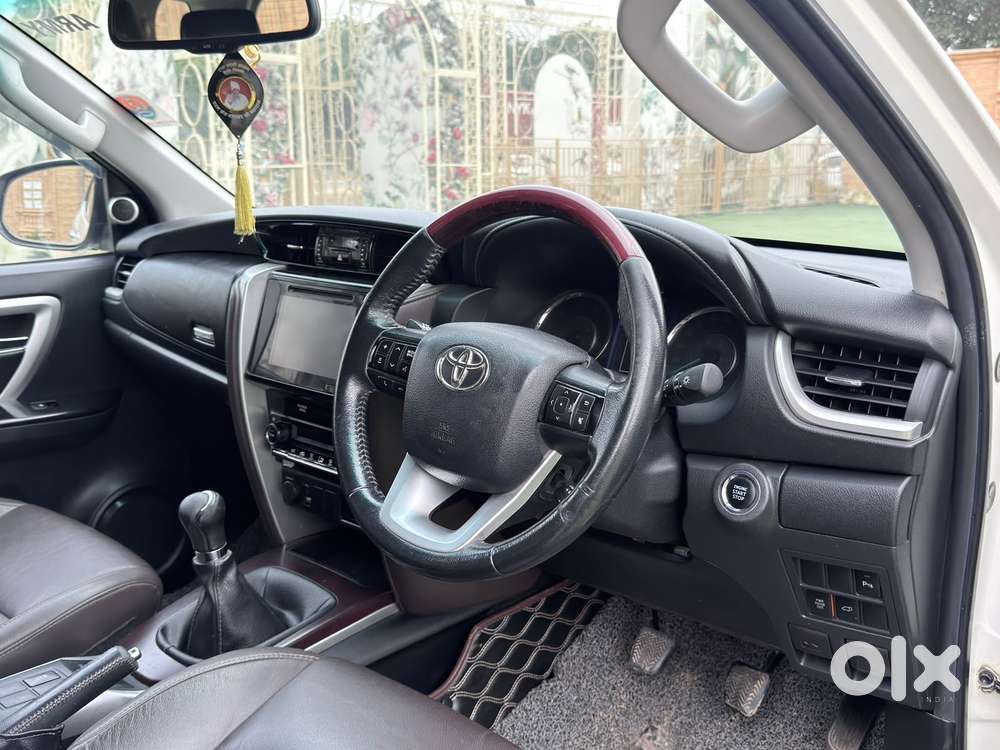 Toyota Fortuner 4x2 Mt 2.8 Diesel, 2019, Diesel