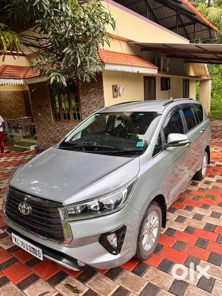Toyota Innova Crysta 2016 Diesel Manual