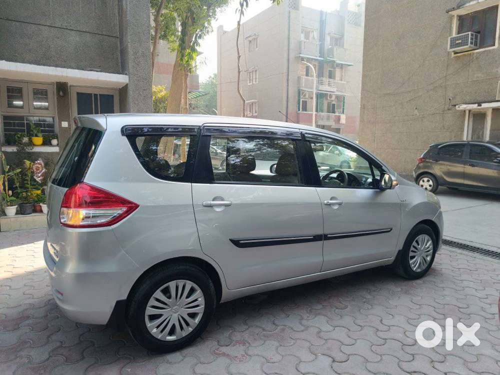Maruti Suzuki Ertiga Vxi Abs Bs Iv, 2015, Petrol