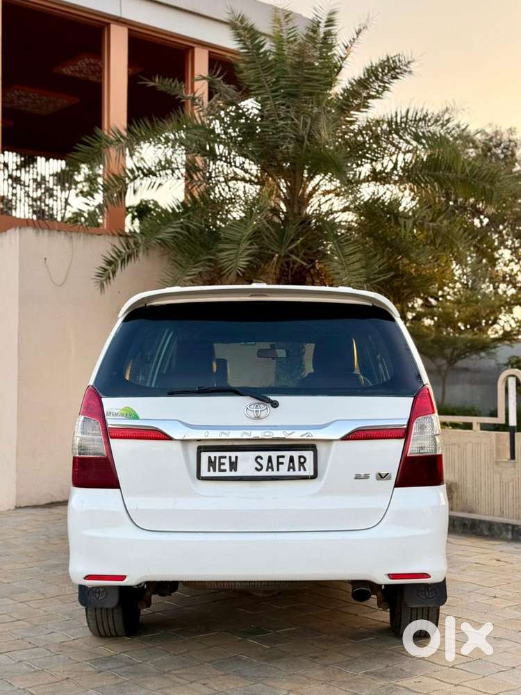 Toyota Innova 2.5 V 7 Str, 2013, Diesel