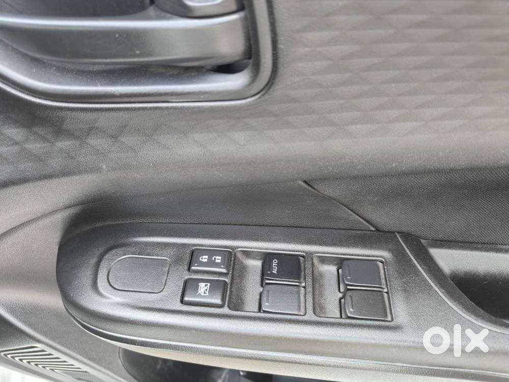 Maruti Suzuki Swift Lxi 2018, 2024, Petrol