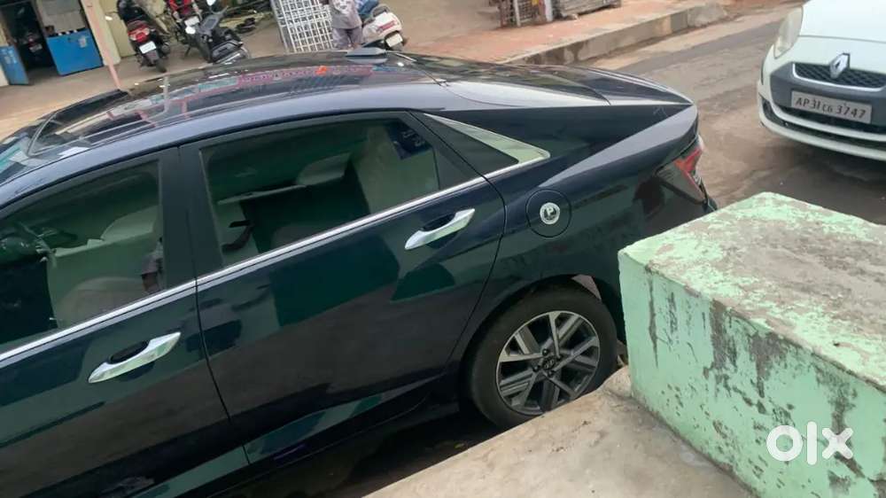 Hyundai Verna 2024 Petrol Well Maintained