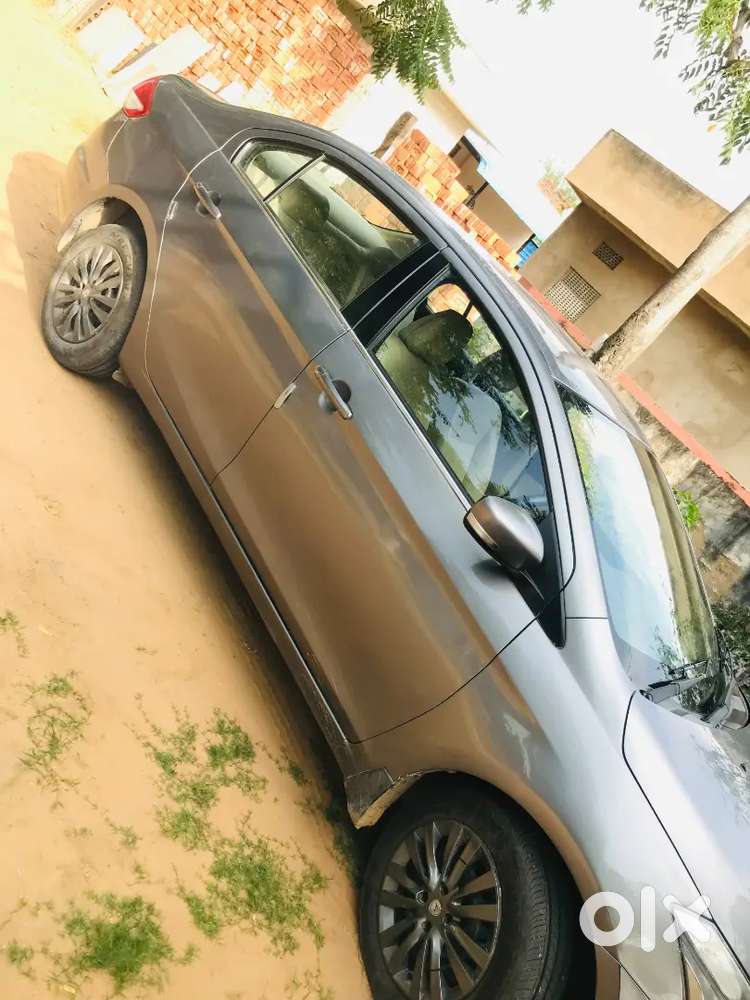 Maruti Suzuki Ciaz  Ddis Engine Power A1 Average 20+  Price No Negotia