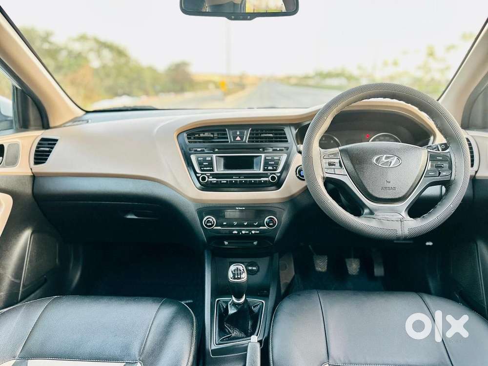 Hyundai Elite I20 Sportz (o) 1.4, 2015, Diesel