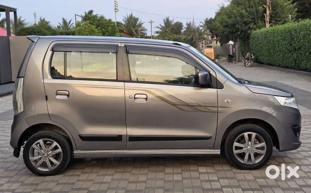 Maruti Suzuki Wagon R 1.0 Vxi Plus (o) Amt, 2017, Petrol