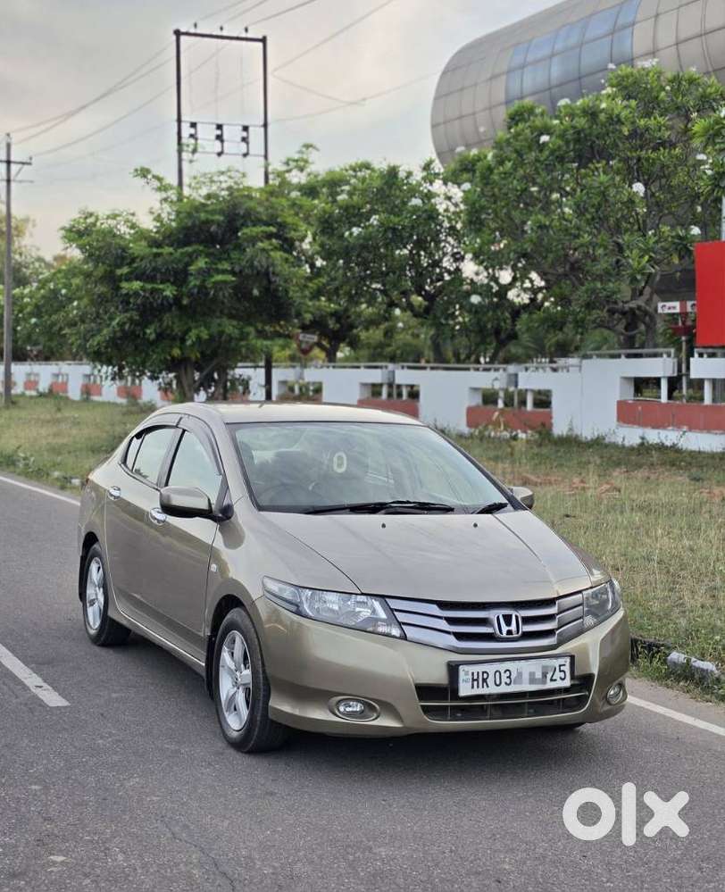 Honda City V Mt Exclusive, 2010, Petrol