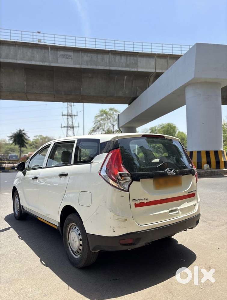 Mahindra Marazzo M2 8str, 2022, Diesel