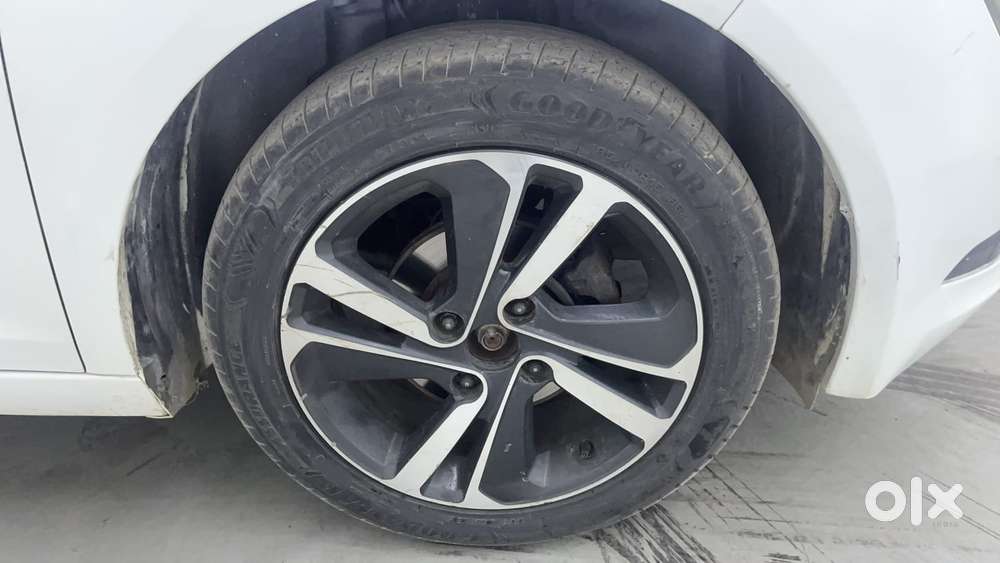 Tata Altroz 1.5 Xz(o) Diesel, 2020, Diesel