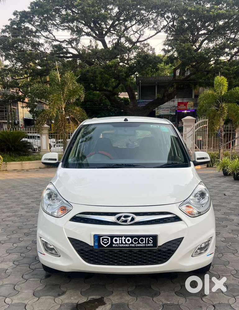 Hyundai I10 Sportz, 2015, Petrol