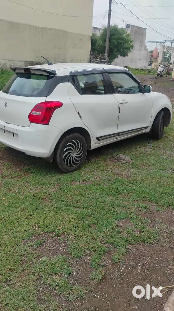 Maruti Suzuki Swift Vxi 2019