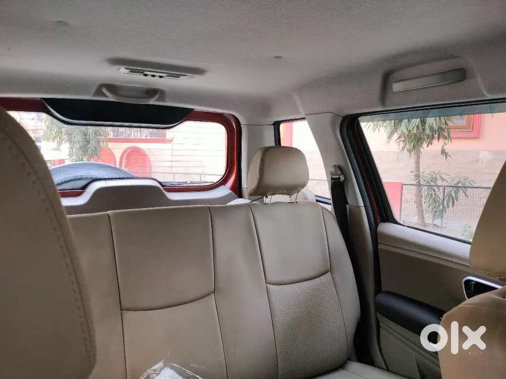 Mahindra Tuv 300 2016 Diesel Well Maintained