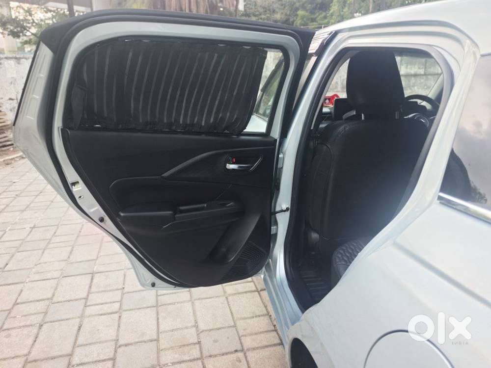 Maruti Suzuki Swift Amt Vvt Zxi, 2025, Petrol