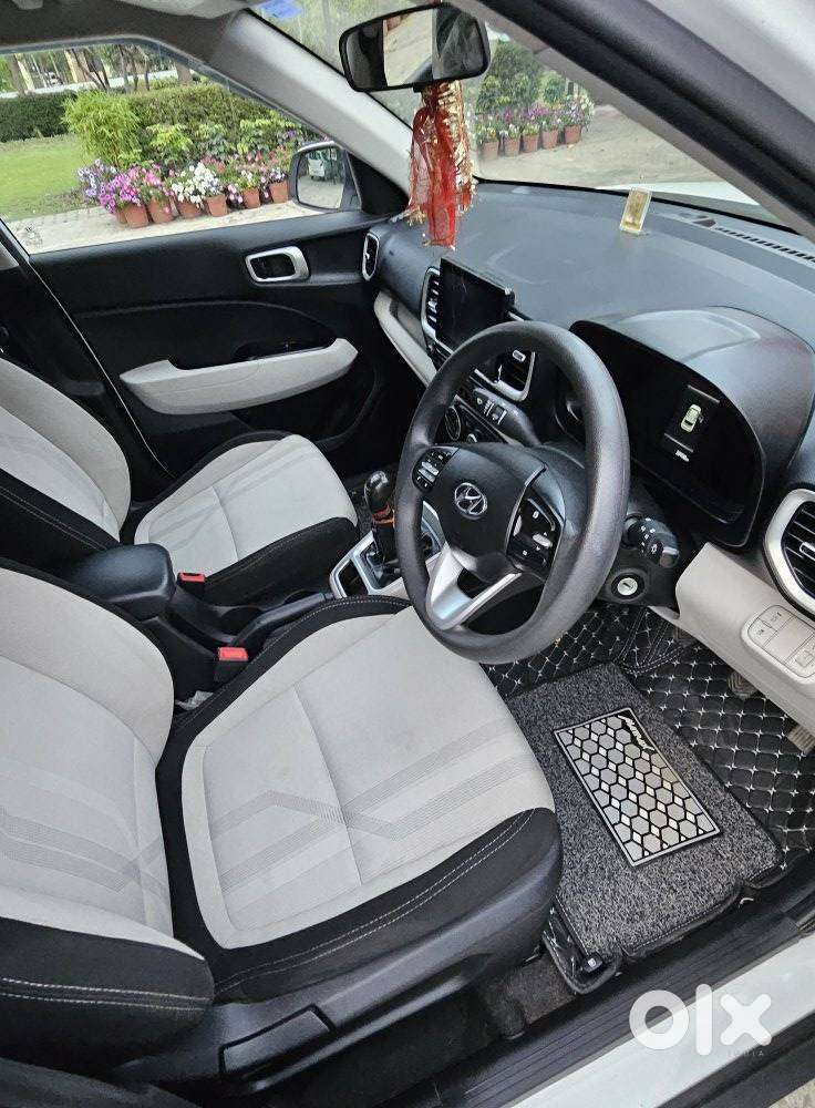 Hyundai Venue S Mt 1.2 Kappa, 2024, Petrol