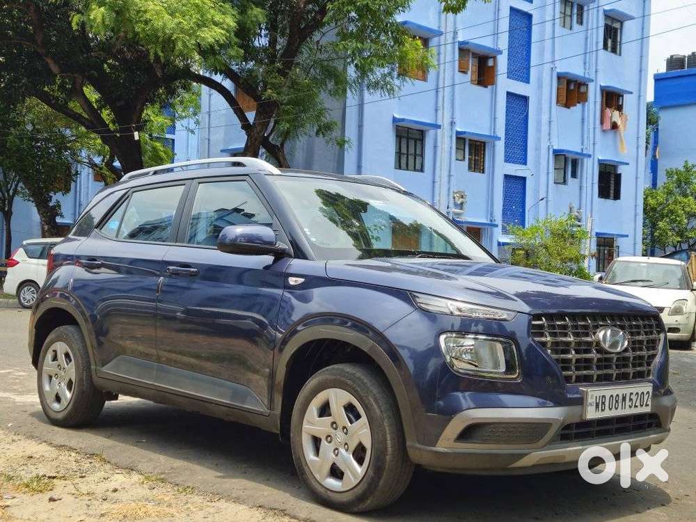 Hyundai Venue S, 2022, Petrol