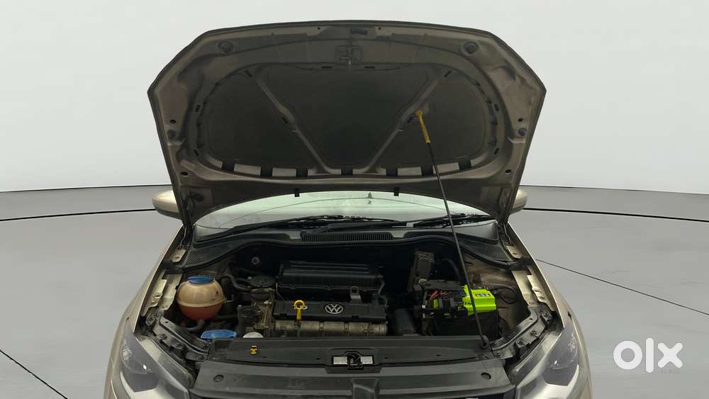 Volkswagen Vento 2013-2015 1.6 Highline, 2015, Petrol
