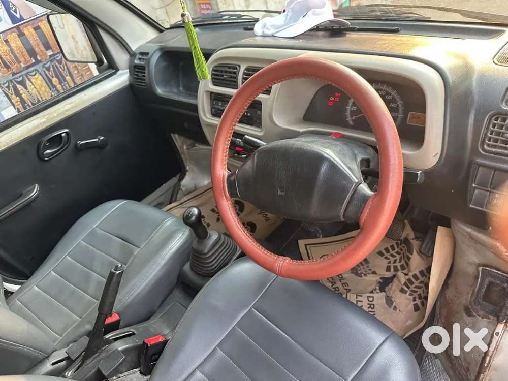 Maruti Suzuki Eeco 2017 Petrol 127000 Km Driven