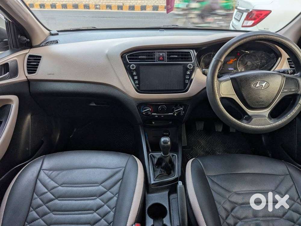 Hyundai I20 Sportz 1.2 Bs-iv, 2019, Petrol
