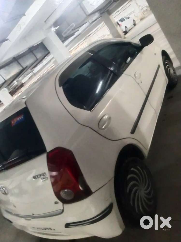 Toyota Etios Liva 2012 Diesel 100000 Km Driven