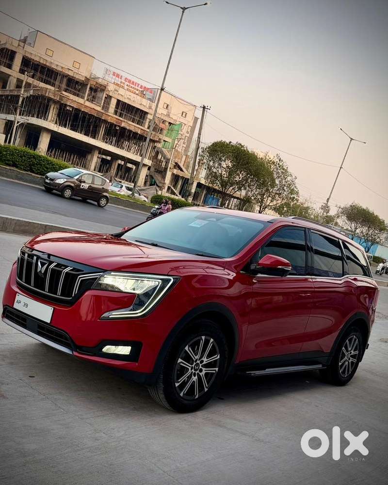 Mahindra Xuv700 2023 Diesel Well Maintained