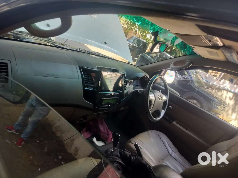 2015 Toyota Fortuner Suv