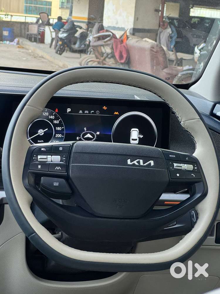Kia Carens Clavis Ev Htk+, 2025, Electric