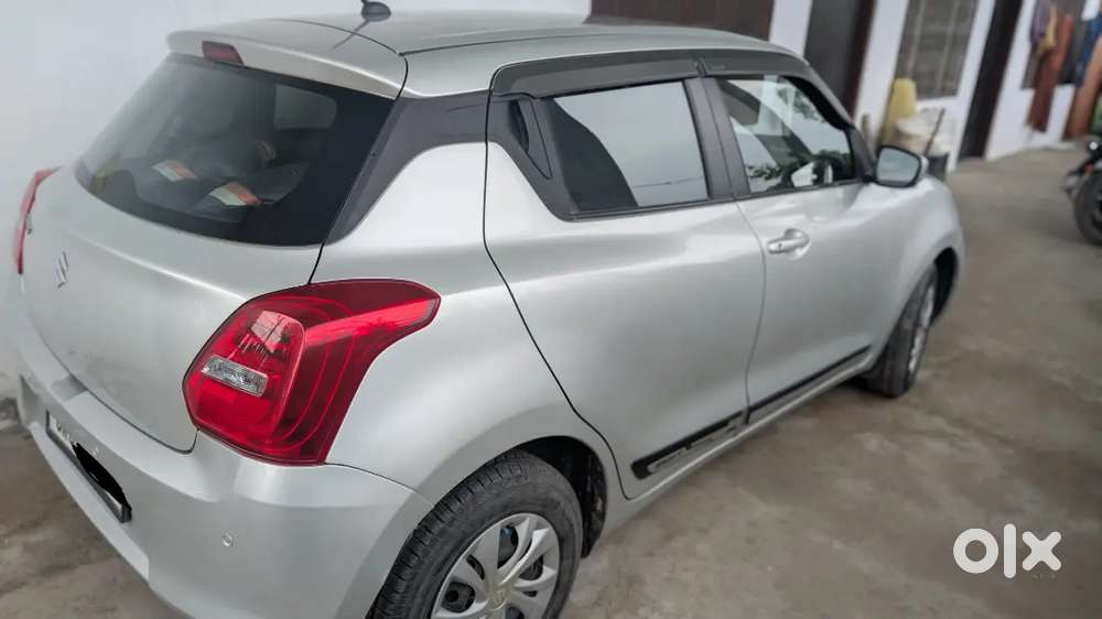 Maruti Suzuki Swift Vxi 2019