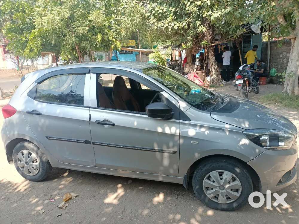 Tata Tiago Xe 1.2 Revotron 2017 Model