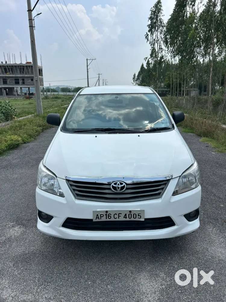 Toyota Innova Diesel 2013