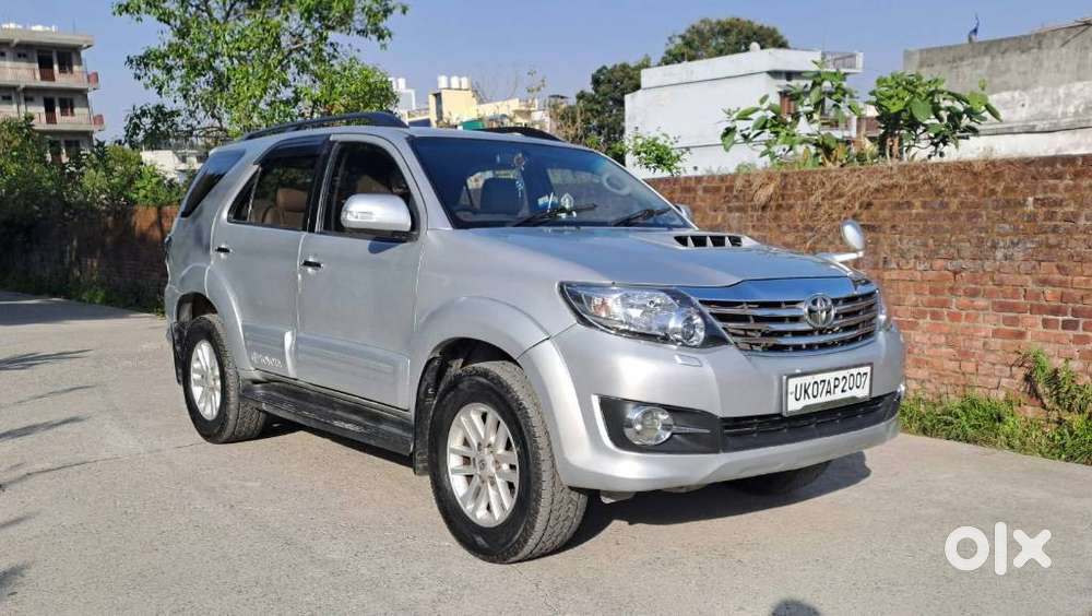 Toyota Fortuner 3.0 4x2 Mt, 2012, Diesel
