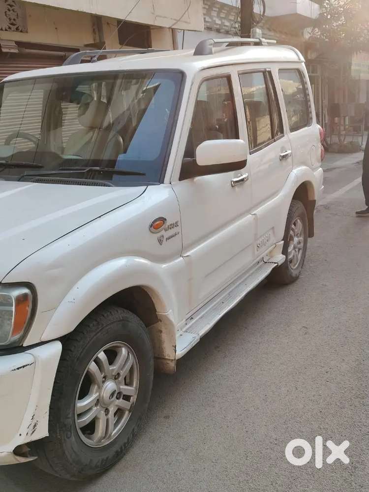 Mahindra Scorpio 2011