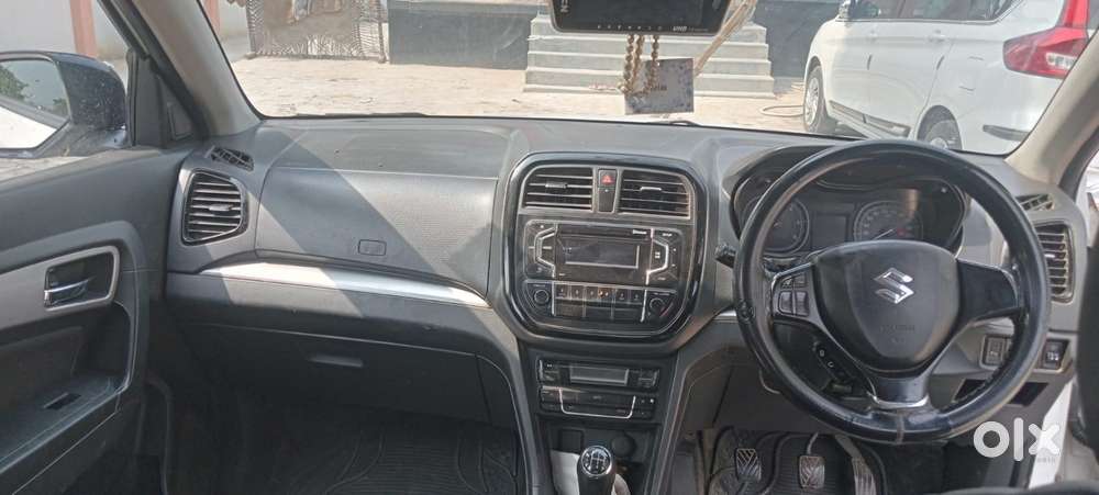 Maruti Suzuki Vitara Brezza Zdi, 2017, Diesel