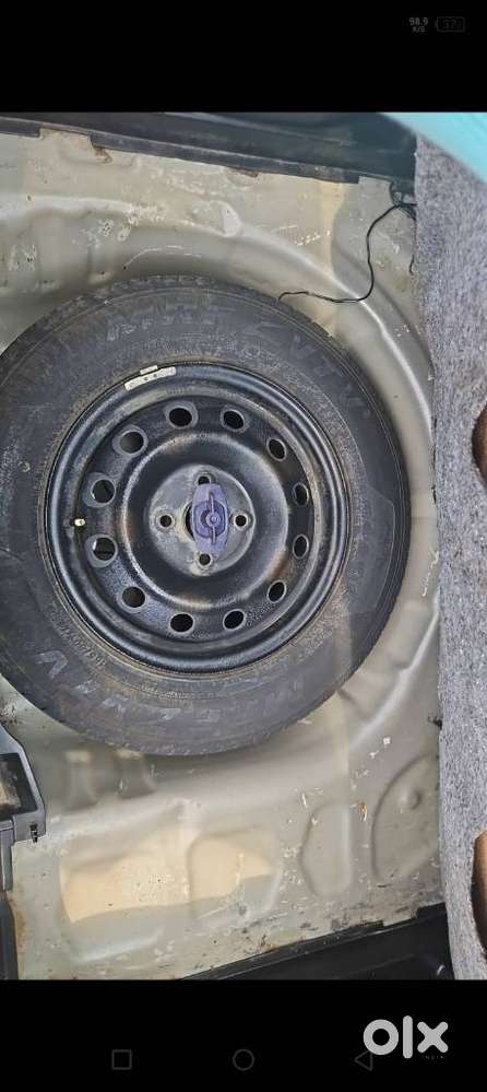 Maruti Suzuki Swift Vxi + Manual, 2021, Petrol