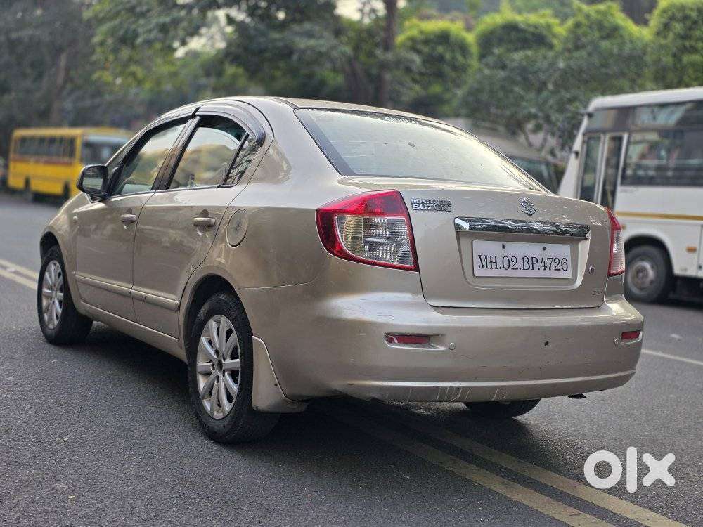 Maruti Suzuki Sx4 Zxi Mt Bsiv Leather, 2010, Cng & Hybrids