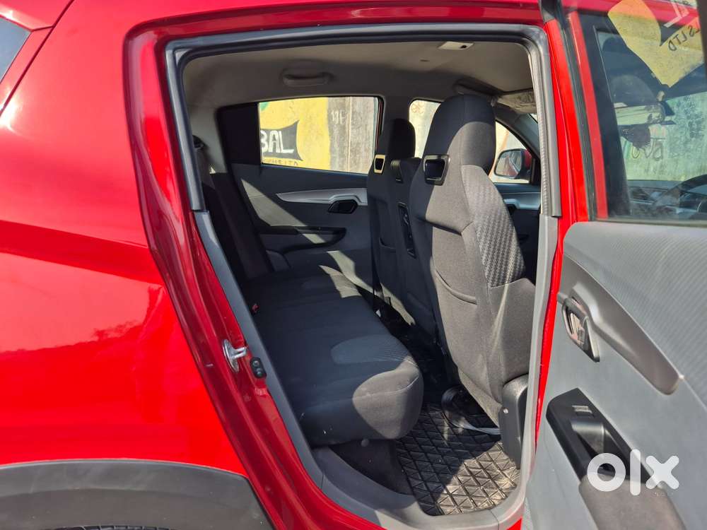 Mahindra Kuv100 Nxt 1.2 K6 Plus Petrol 6 Str, 2017, Petrol